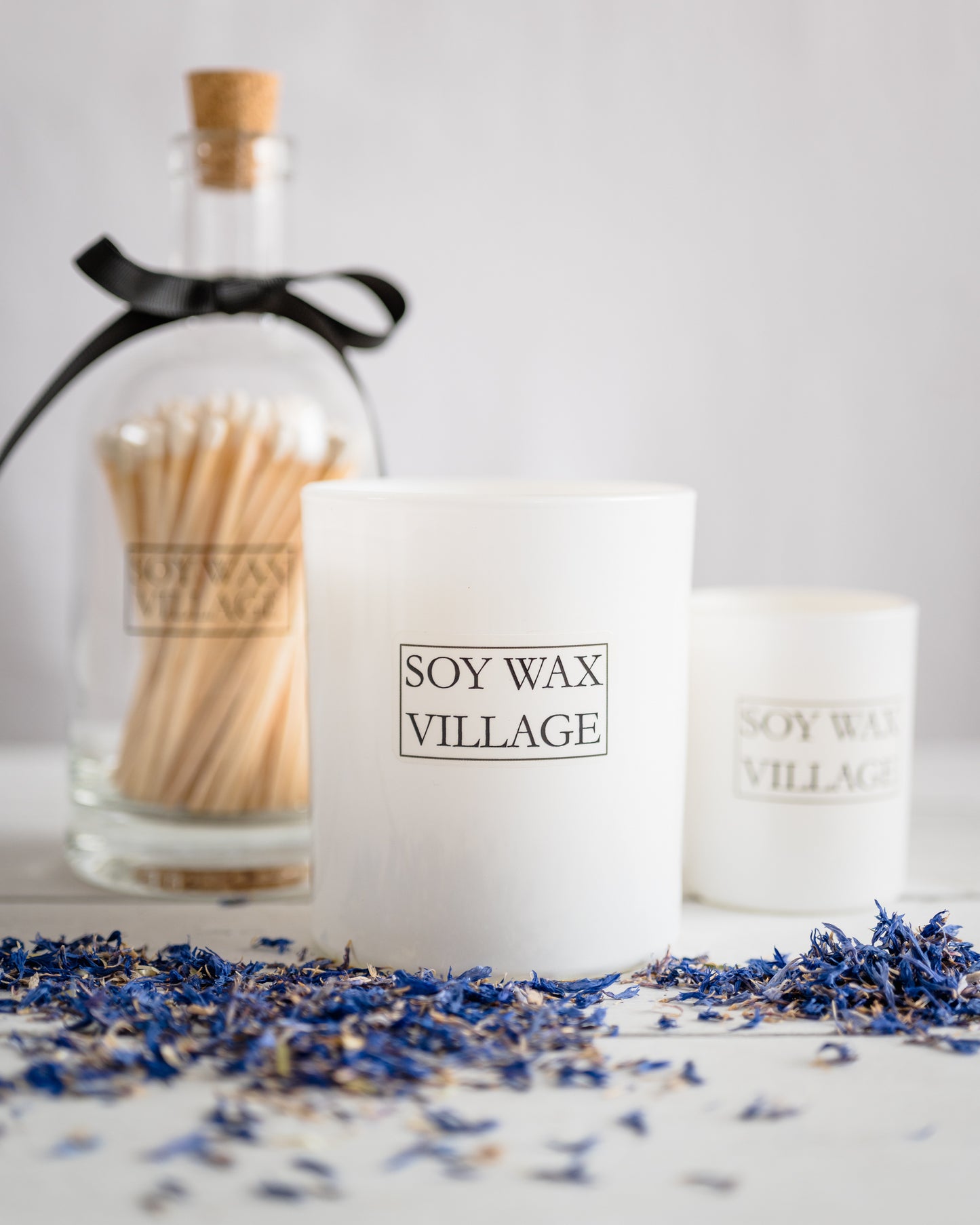 Candles - Medium 220g